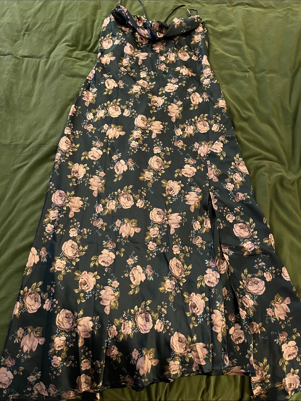 NWOT Astr The Label Floral Midi Dress